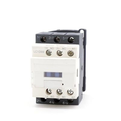 3 Pole AC Contactor IP20 Perlindungan Tingkat 3 Kontak Bantuan 50/60Hz Daya