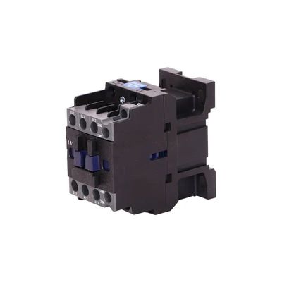 32A 220VAC 3-polar Kontaktor AC Industri Dengan IP20 Dan Sekrup Atau DIN Rail Instalasi