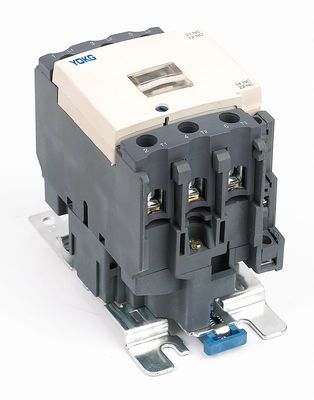 32A 3 Pole AC Contactor Untuk Frekuensi Daya IP20 Tingkat Perlindungan